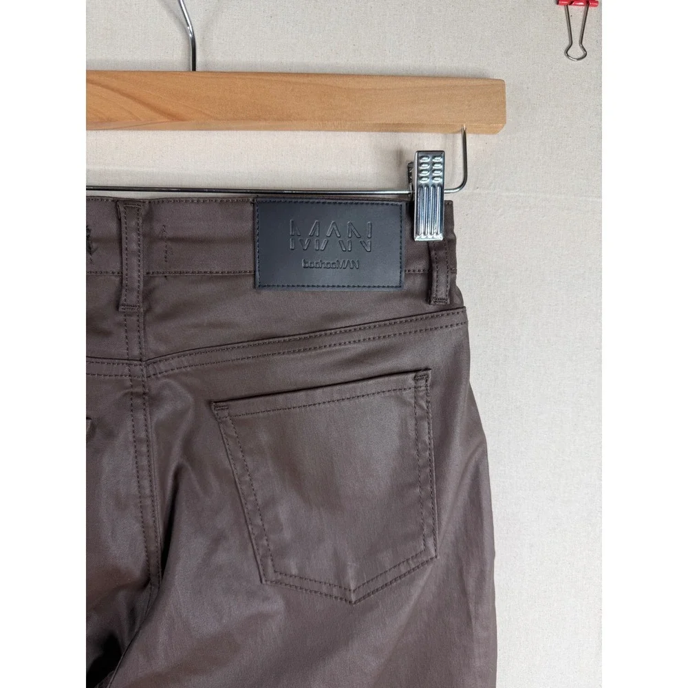 New Boohoo Man Skinny Button Fly Coated Jeans size 30 Dark Brown